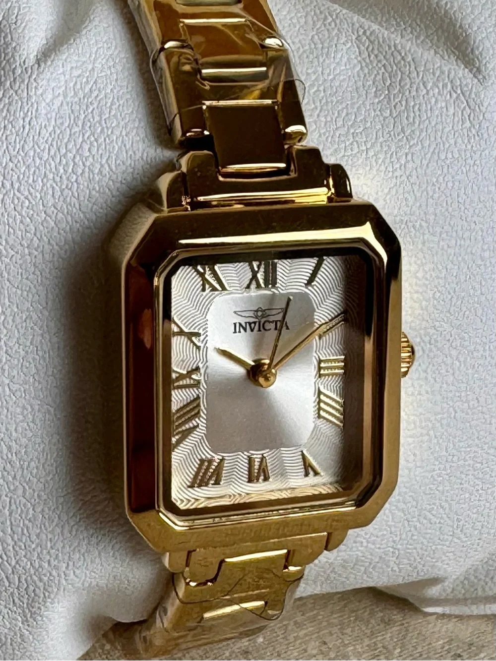 Invicta celestial gold
